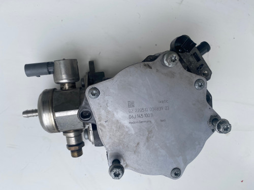 VW GOLF TIGUAN AUDI A3 USED VACUUM PUMP 06J 145 100 B