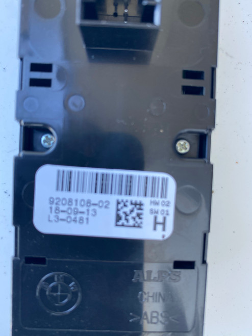 BMW X3 F25 USED WINDOW  SWITCH PACK 9208108-02