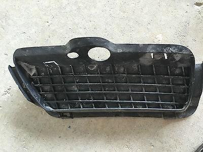 VW GOLF MK3 RH USED LOWER BAR GRILLE