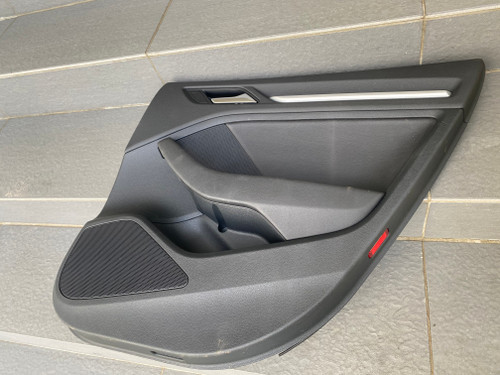 AUDI A3 8V USED RHR DOOR TRIM IN BLACK 8V4 867 306