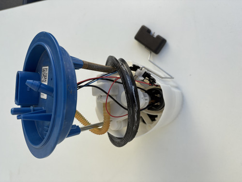 VW POLO 2024 1L USED FUEL PUMP 2Q0 919 051 B