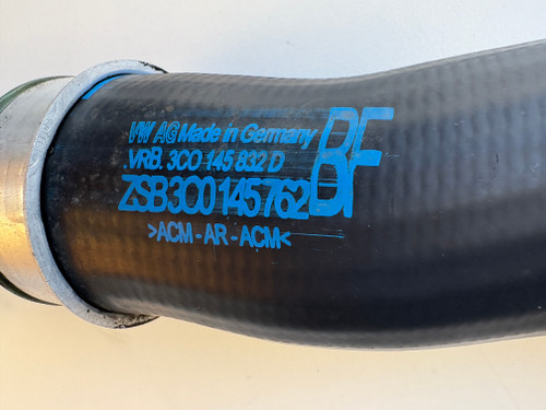 VW GOLF MK6 CAYC USED INTERCOOLER HOSE 3C0 145 832 D