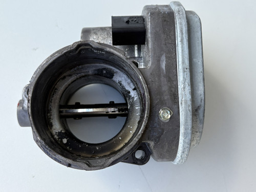 VW GOLF JETTA 2L TDI BKD USED THROTLE BODY 038 128 063 L