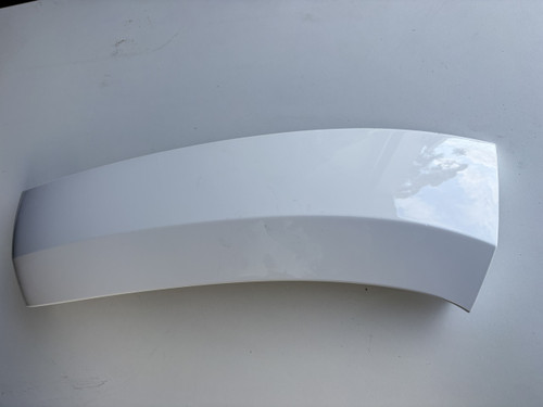 VW AMAROK V6 USED LH FRONT BUMPER FLARE IN WHITE B9A