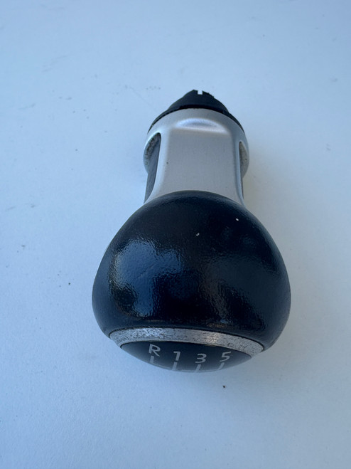 VW GOLF MK5 GTI USED MANUAL GEAR KNOB