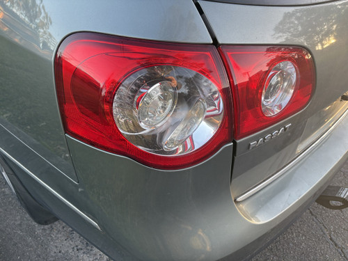 VW PASSAT 3C WAGON USED LH OUTER TAIL LIGHT 3C9 945 095 C