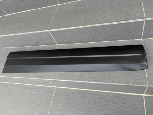 VW TIGUAN 5N USED LHF LOWER OUTER DOOR MOULD 5N0 854 939 A