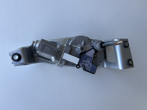 BMW F20 F21 NEW GENUINE REAR WIPER MOTOR 67 63 7 258 538