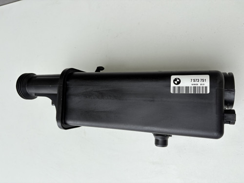 BMW E46 Z4 E53 E86 NEW GENUINE RADIATOR OVERFLOW BOTTLE 17 11 7 573 751