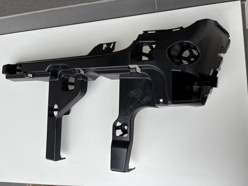 MINI F55 NEW GENUINE RH REAR BAR GUIDE  51 12 7 318 756