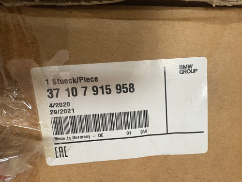 BMW G11 M760I X DRIVE NEW GENUINE RHR AIR SHOCK  37 10 7 915 958