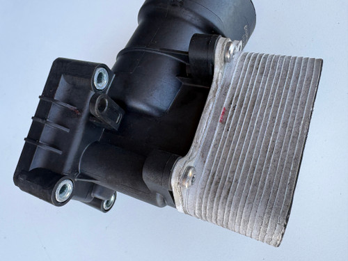 VW TRANSPORTER MULTIVAN 2L TDI USED OIL FILTER HOUSING WITH OIL COOLER TOPRAN 117 295