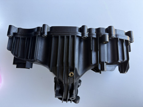 VW MULTIVAN CCH USED INLET MANIFOLD