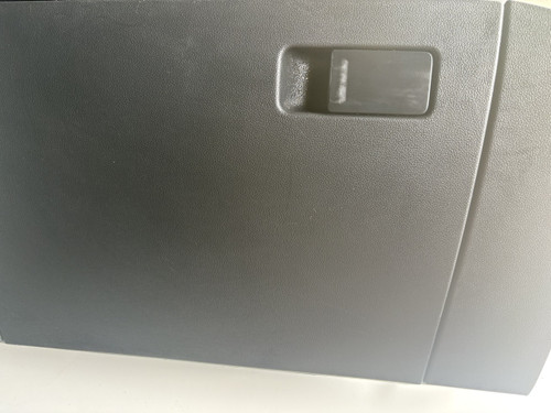 VW POLO 2024 USED BLACK GLOVE BOX