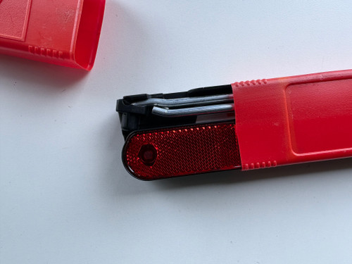 AUDI USED EMERGENCY TRIANGLE 8D9 860 251 B