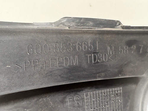 VW POLO 9N GTI USED LH LOWER BAR GRILLE 6Q0 853 665 E