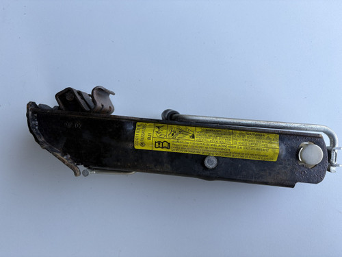 VW PASSAT 3C USED JACK 3C0 011 031 B