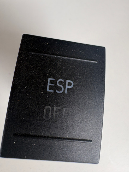 VW POLO 9N USED ESP OFF SWITCH 6Q0 927 134 A