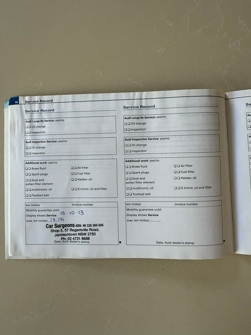 AUDI USED GENUINE SERVICE SCHEDULE BOOK