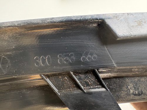 VW PASSAT 3C USED RHF LOWER BAR GRILLE 3C0 853 666