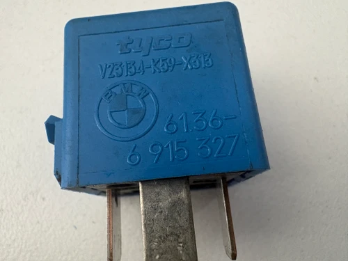 BMW 1 3 5 SERIES USED SKY BLUE MULTI PORPOSE RELAY 61.36-6 915 327