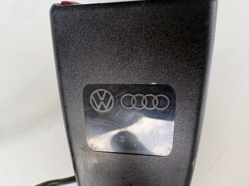 VW PASSAT 3C WAGON FACE LIFT USED REAR SEAT BELT BUCKLES 3AA 857 379 A