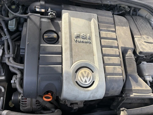 VW PASSAT 3C GOLF MK5 USED 2L T BWA ENGINE TRAVELLED 179000 KM