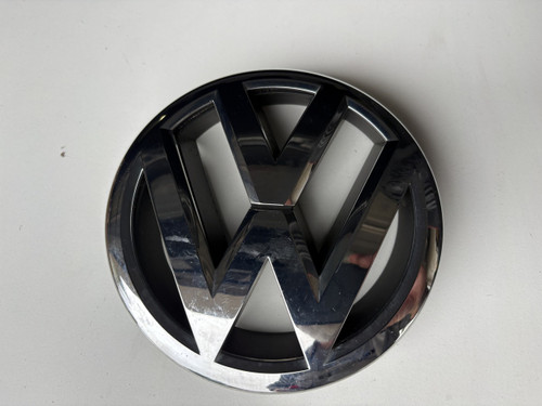 VW PASSAT TIGUAN SER 2 USED BONNET BADGE