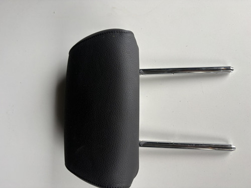 BMW E88 USED REAR BLACK HEAD REST