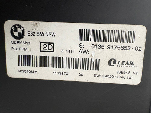 BMW E82 E88  USED FOOT WELL MODULE 61 35  9175652-02
