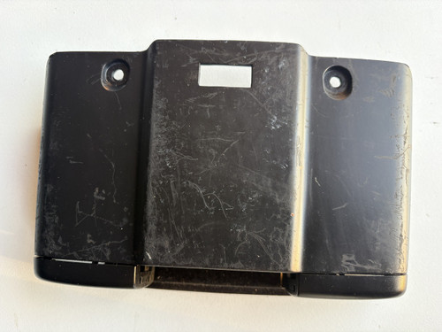 VW BEETLE USED LOWER SWITCH SURROUND 1C0 857 657 A