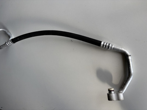 BMW 320I USED AC HOSE 9213844-07