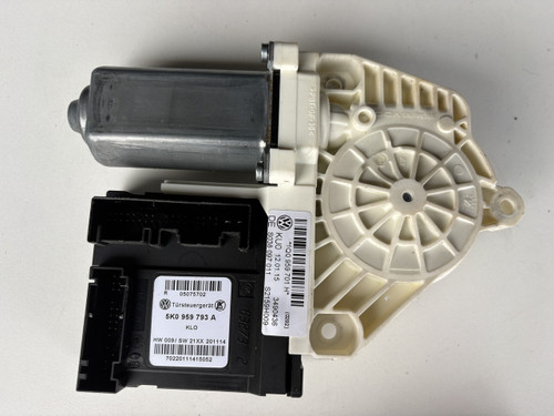 VW GOLF MK6 CONVERTIBLE USED RHF WINDOW MOTOR 5K0 959 793 A 1Q0 959 701 H