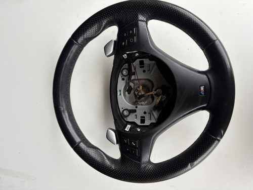 BMW E88 USED M TECH PADDLE SHIFT STEERING WHEEL 7839077-01