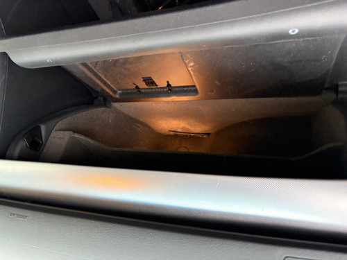AUDI A4 B7 SEDAN WAGON  USED BLACK GLOVE BOX  8E2 857 035 H 6PS