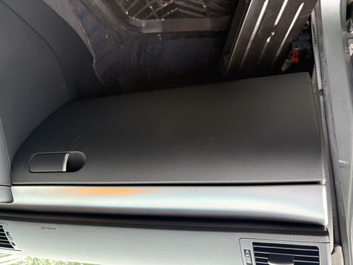 AUDI A4 B7 SEDAN WAGON  USED BLACK GLOVE BOX  8E2 857 035 H 6PS