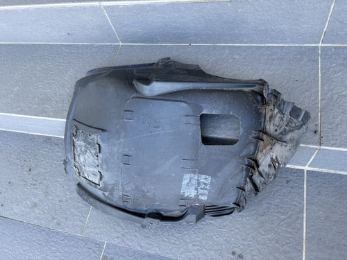 BMW E88 USED RH FRONT LOWER SPLASH TRAY  51 11 8 045 962