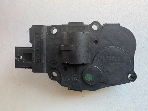 BMW F30 USED HEATER FLAP MOTOR EFB431 01052012