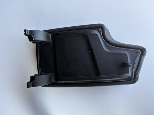 BMW F30 USED CENTRE ARM REST
