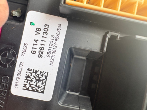 BMW F30 USED FUSE BOX 926111303