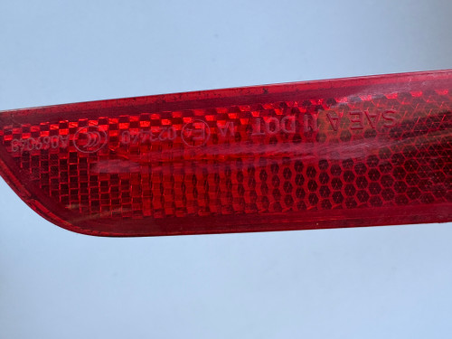 BMW F30 USED LHR BAR REFLECTOR 7 301 187 05