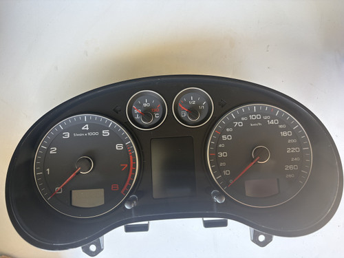 AUDI A3 8P CDAA USED INSTRUMENT CLUSTER 8P0 920 932 Q