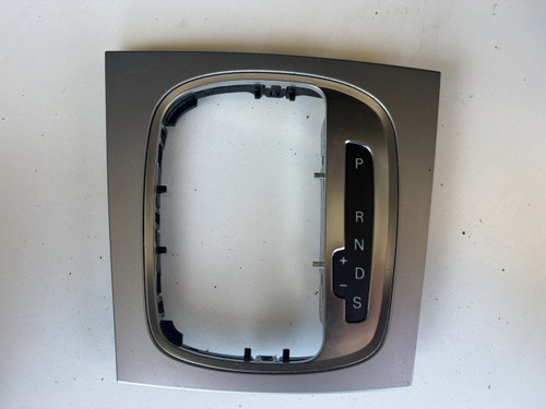 AUDI A3 8P USED SHIFTER PLATE 8P0 864 261 AG