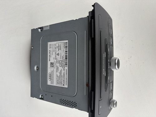 AUDI A1 USED RADIO CD PLAYER 8X0 035 193 E