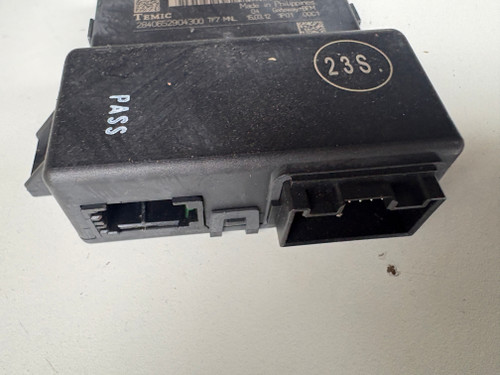 AUDI A1 Q5 USED GATE WAY MODULE 8U0 907 468 A