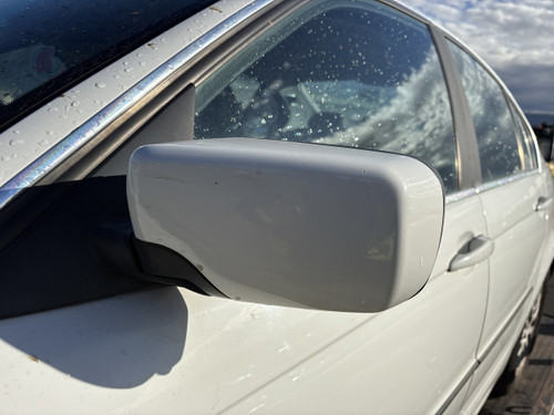BMW E46 SEDAN 2001-2004 USED LHF DOOR  IN ALPINWEISS III (300)