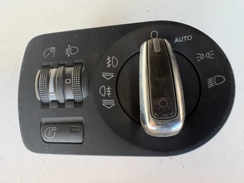 AUDI TT 8J USED HEADLIGHT SWITCH 8J2 941 531 L
