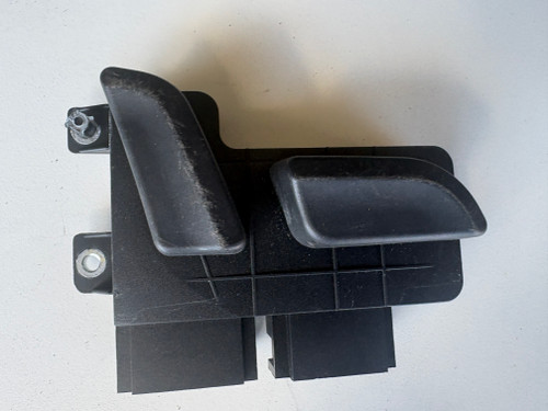 AUDI TT 8J USED RH SEAT SWITCH 1Q0 959 748