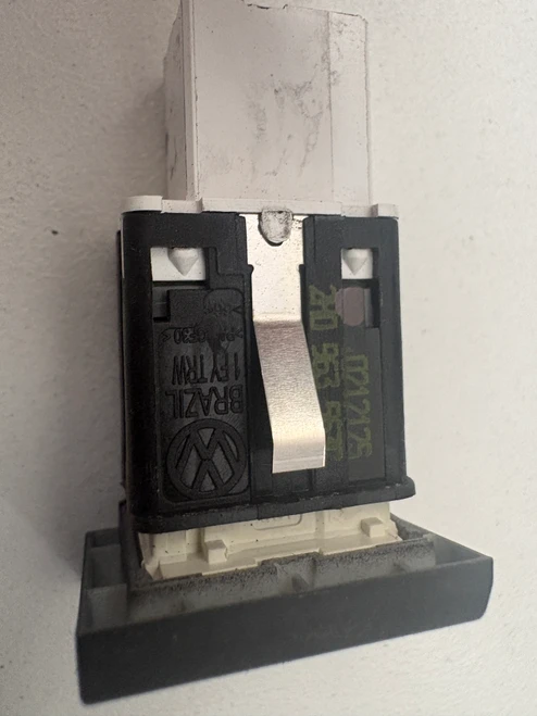 VW AMAROK ULTIMATE USED LH SEAT HEATER SWITCH 2H0 963 563 C