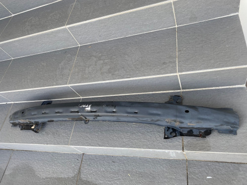 VW GOLF BORA MK4 FRONT BAR REINFORCEMENT USED 1J0 806 635 A